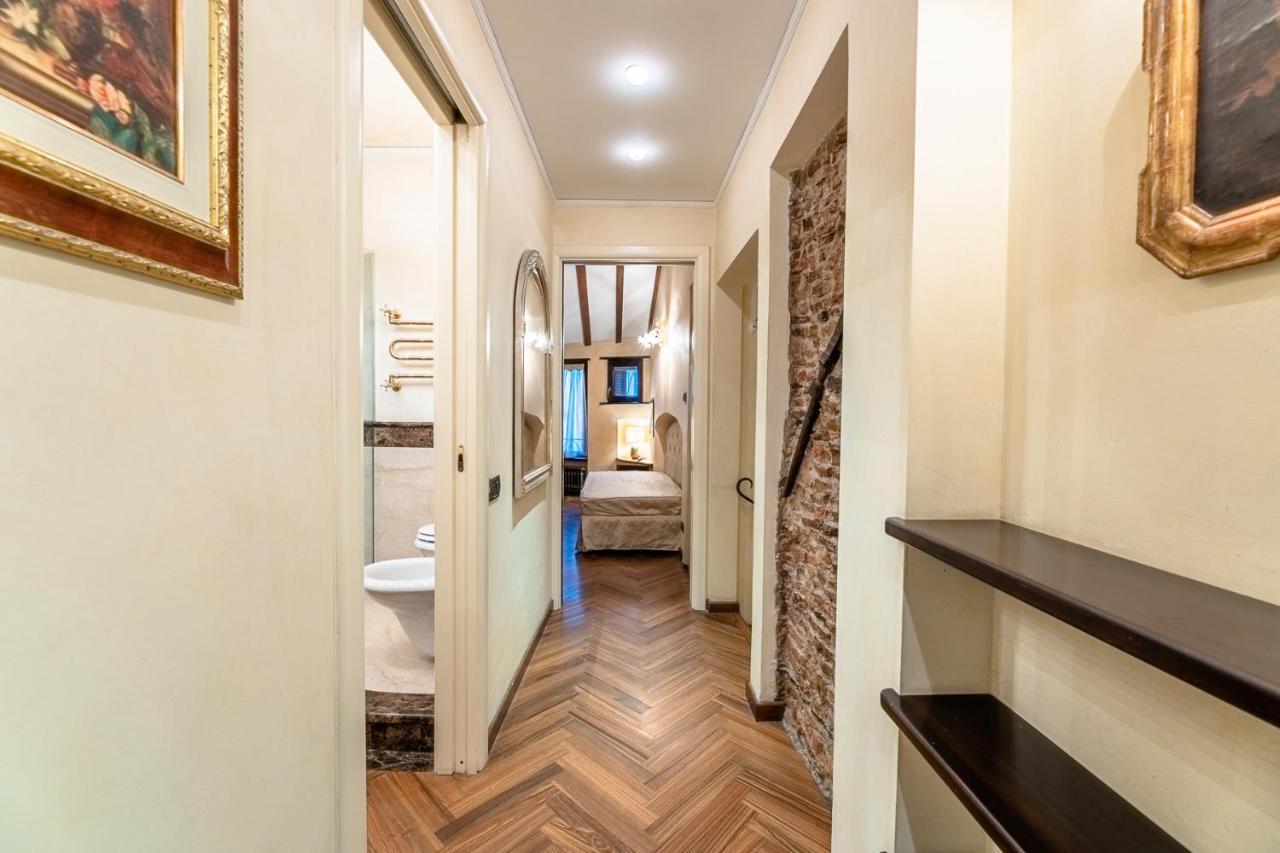 Dimora Lucrezia Apartamento Savona Exterior foto