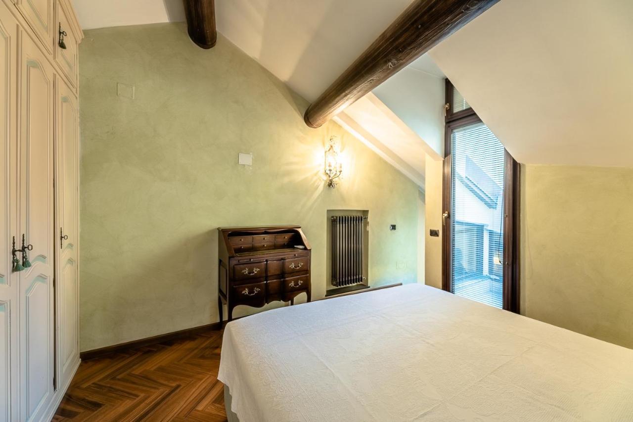 Dimora Lucrezia Apartamento Savona Exterior foto